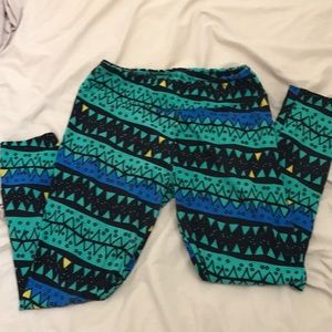 *FREE if included in Bundle** LuLaRoe Leggings